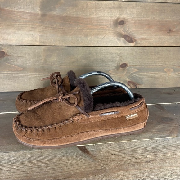 Ll bean wicked good Men size 7 shoes brown suede shearling lined comfort slipper - Picture 1 of 8